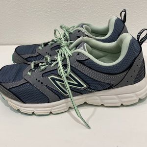 New Balance Running Shoe | Size 9